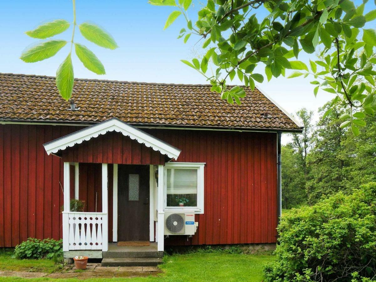 4 Person Holiday Home In G Tene Götene Extérieur photo